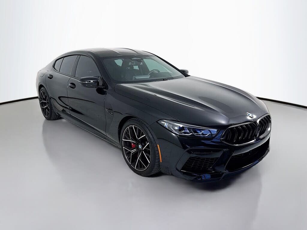 2024 BMW M8