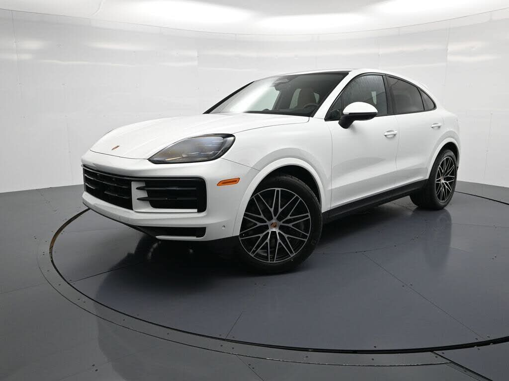 2026 PORSCHE Cayenne