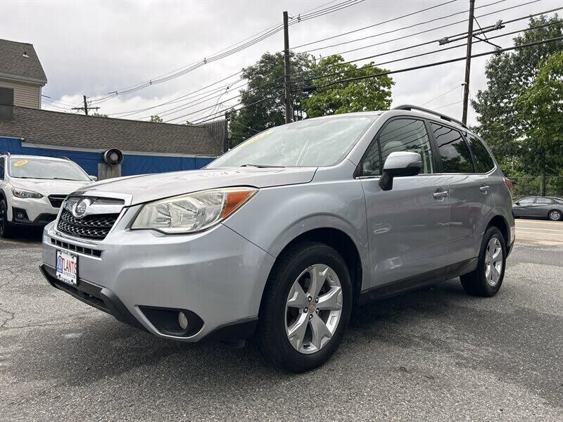 2014 SUBARU Forester