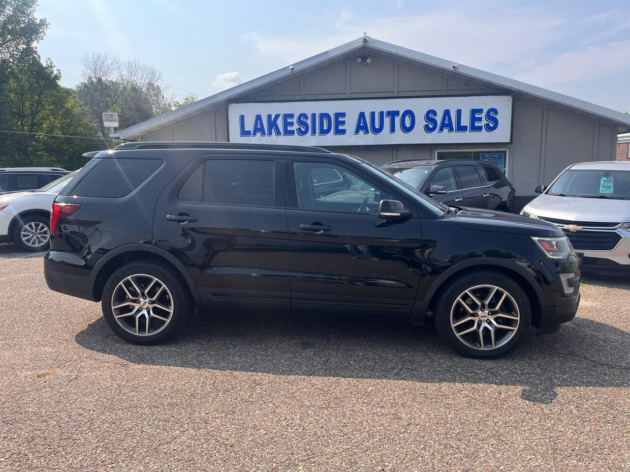 2017 FORD Explorer