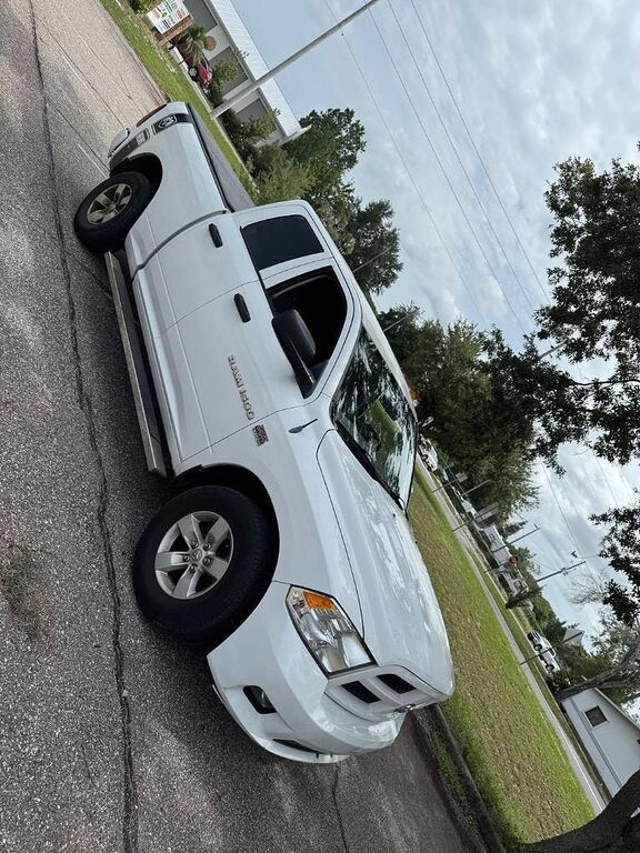 2012 DODGE Ram