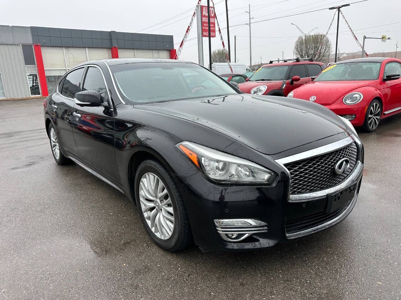 2015 INFINITI Q70L