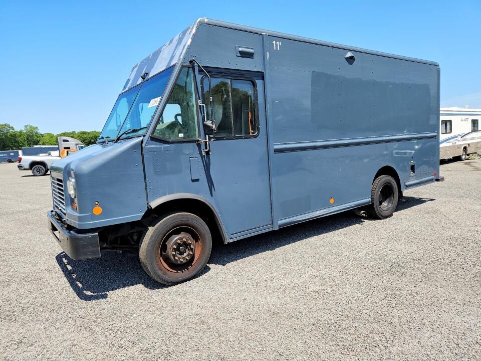 2020 FORD Commercial Chassis