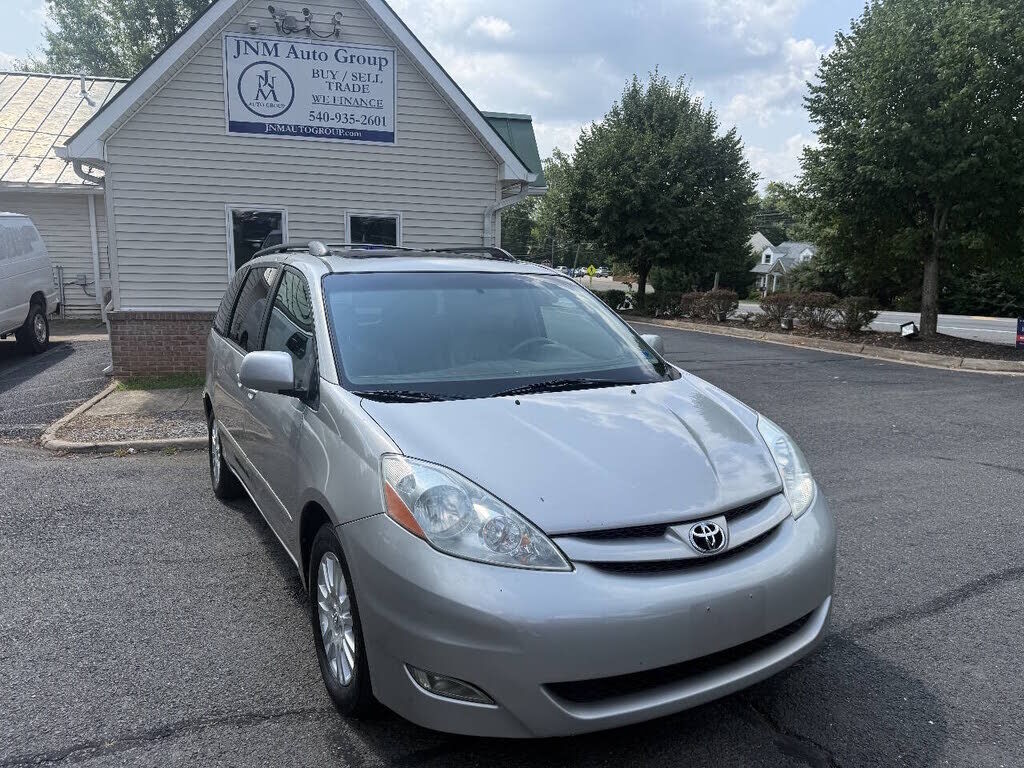 2008 TOYOTA Sienna