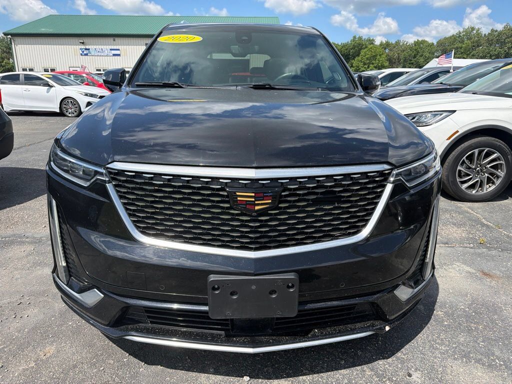2020 CADILLAC XT6