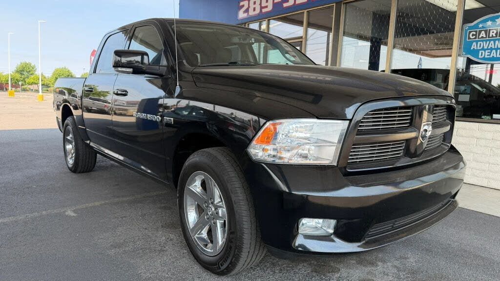 2011 DODGE Ram