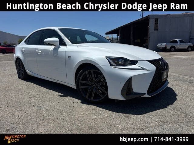 2020 LEXUS IS