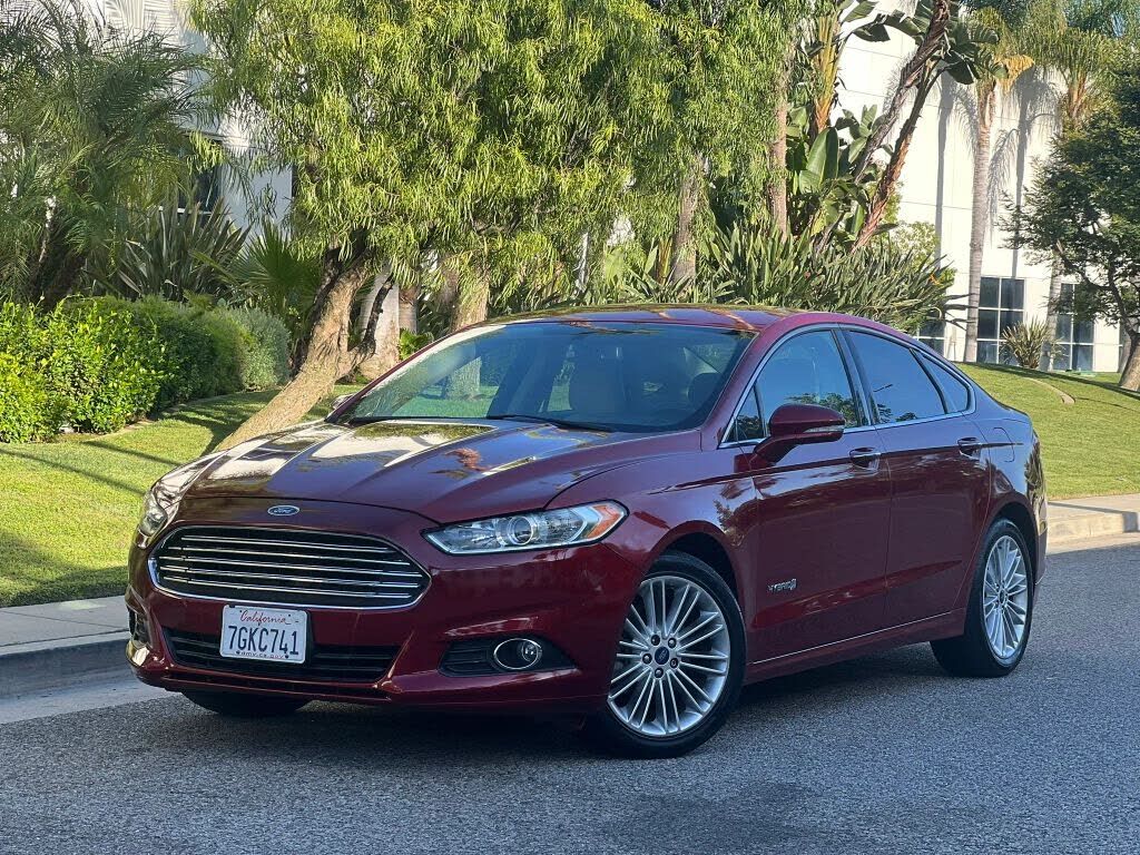 2014 FORD Fusion