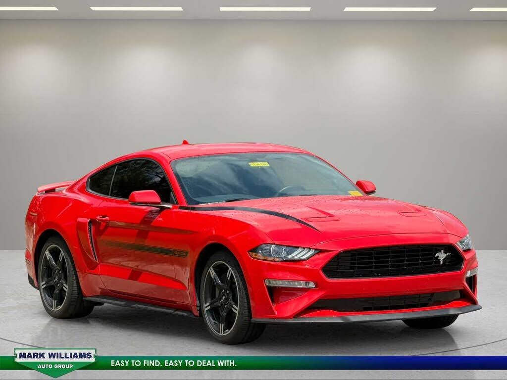 2020 FORD Mustang