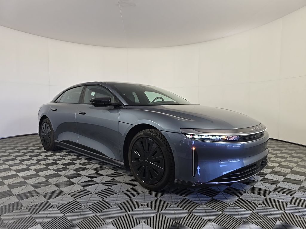 2025 LUCID Air