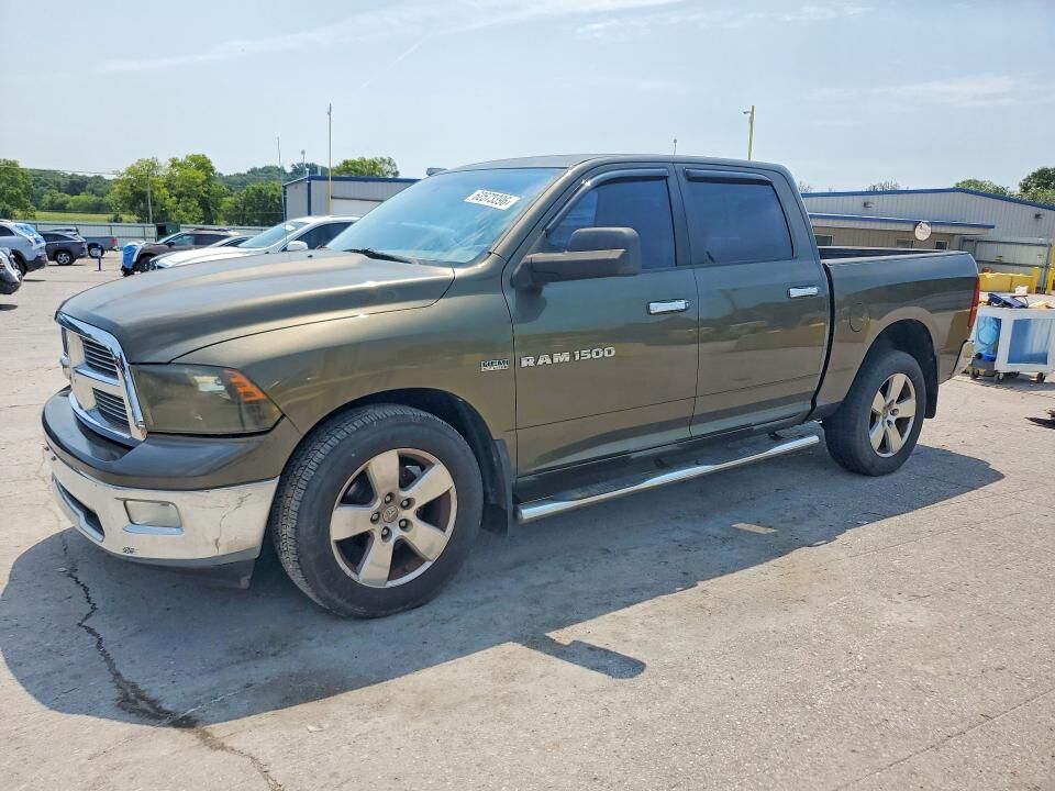 2012 DODGE Ram
