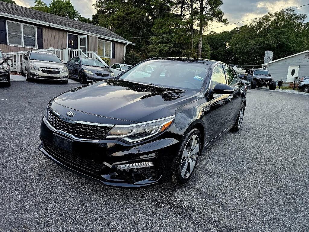 2019 KIA Optima