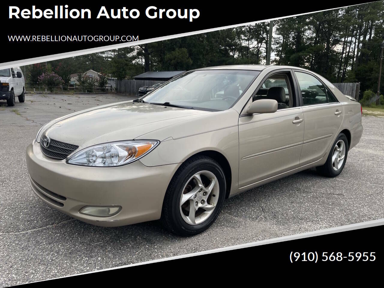 2004 TOYOTA Camry