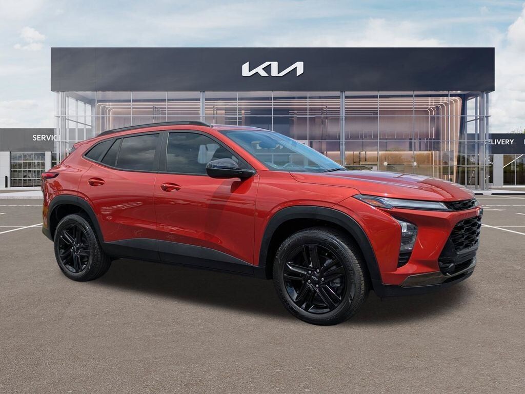 2024 CHEVROLET Trax