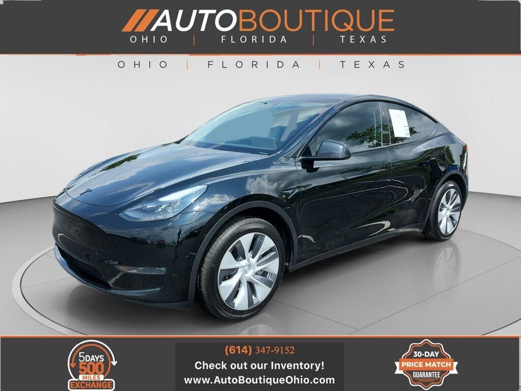 2024 TESLA Model Y