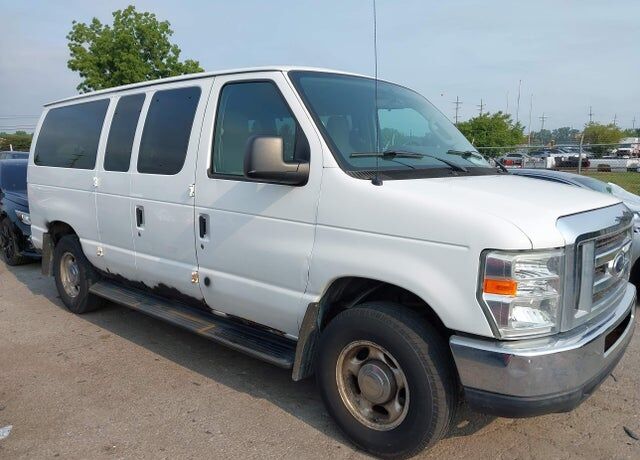 2012 FORD E-150