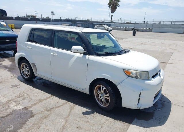 2012 TOYOTA SCION