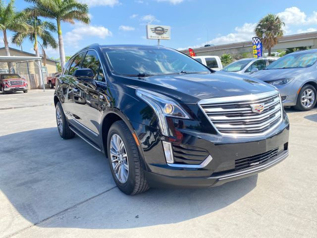 2017 CADILLAC XT5