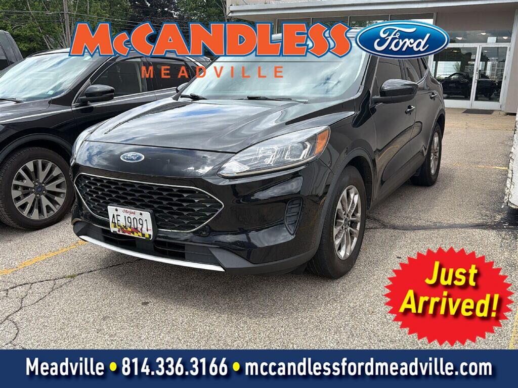 2020 FORD Escape