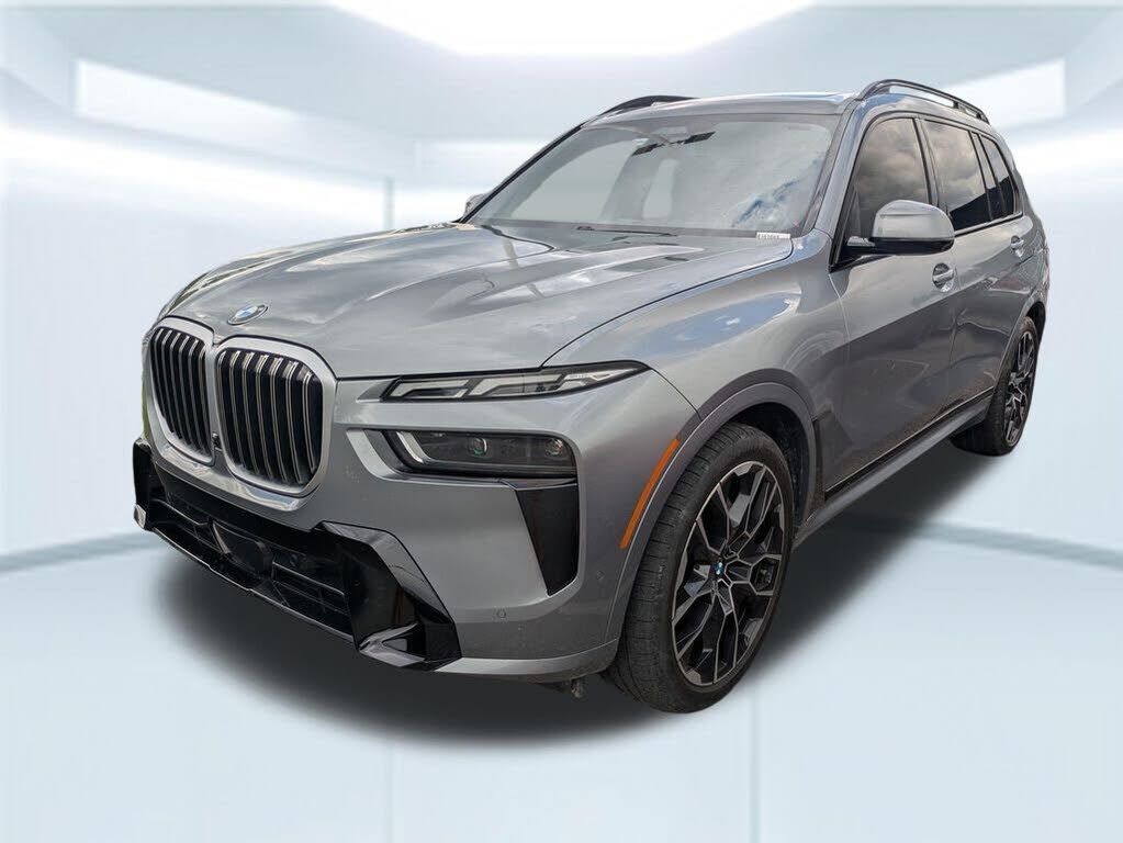 2023 BMW X7