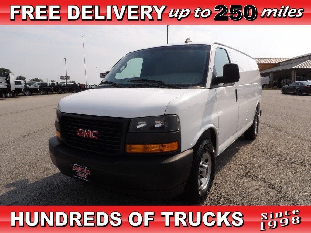 2022 GMC Savana