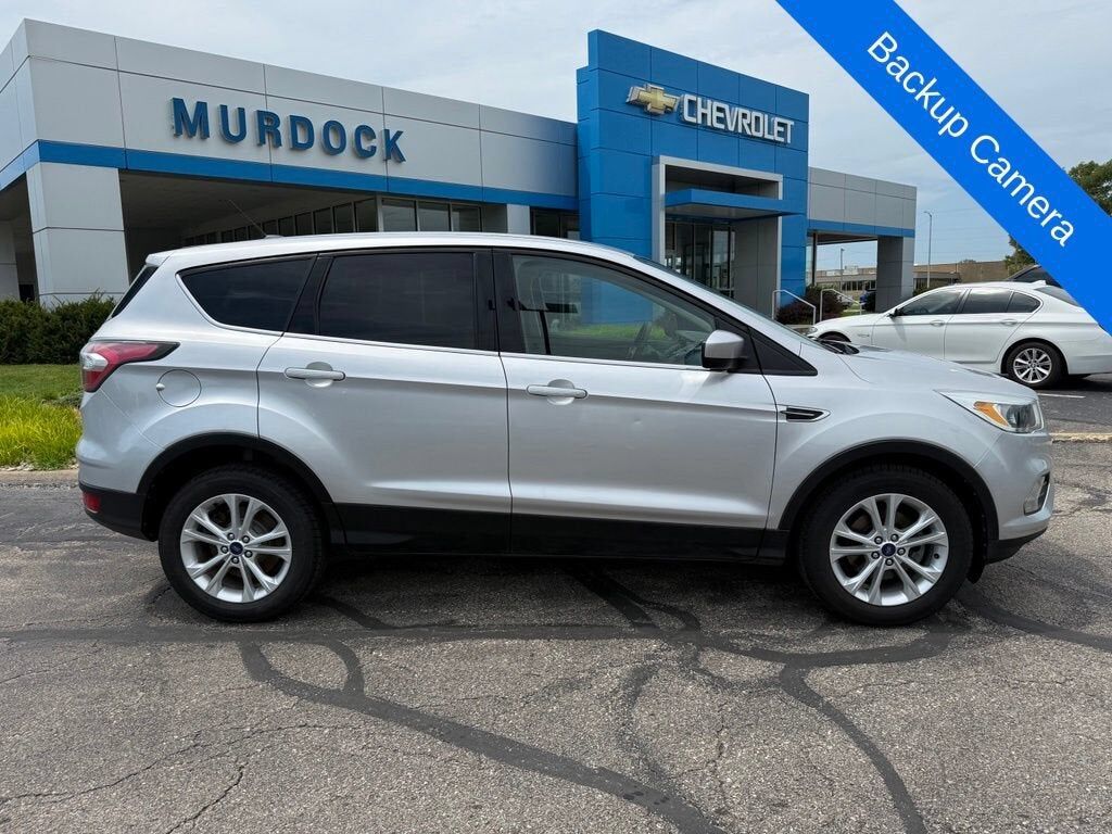 2017 FORD Escape