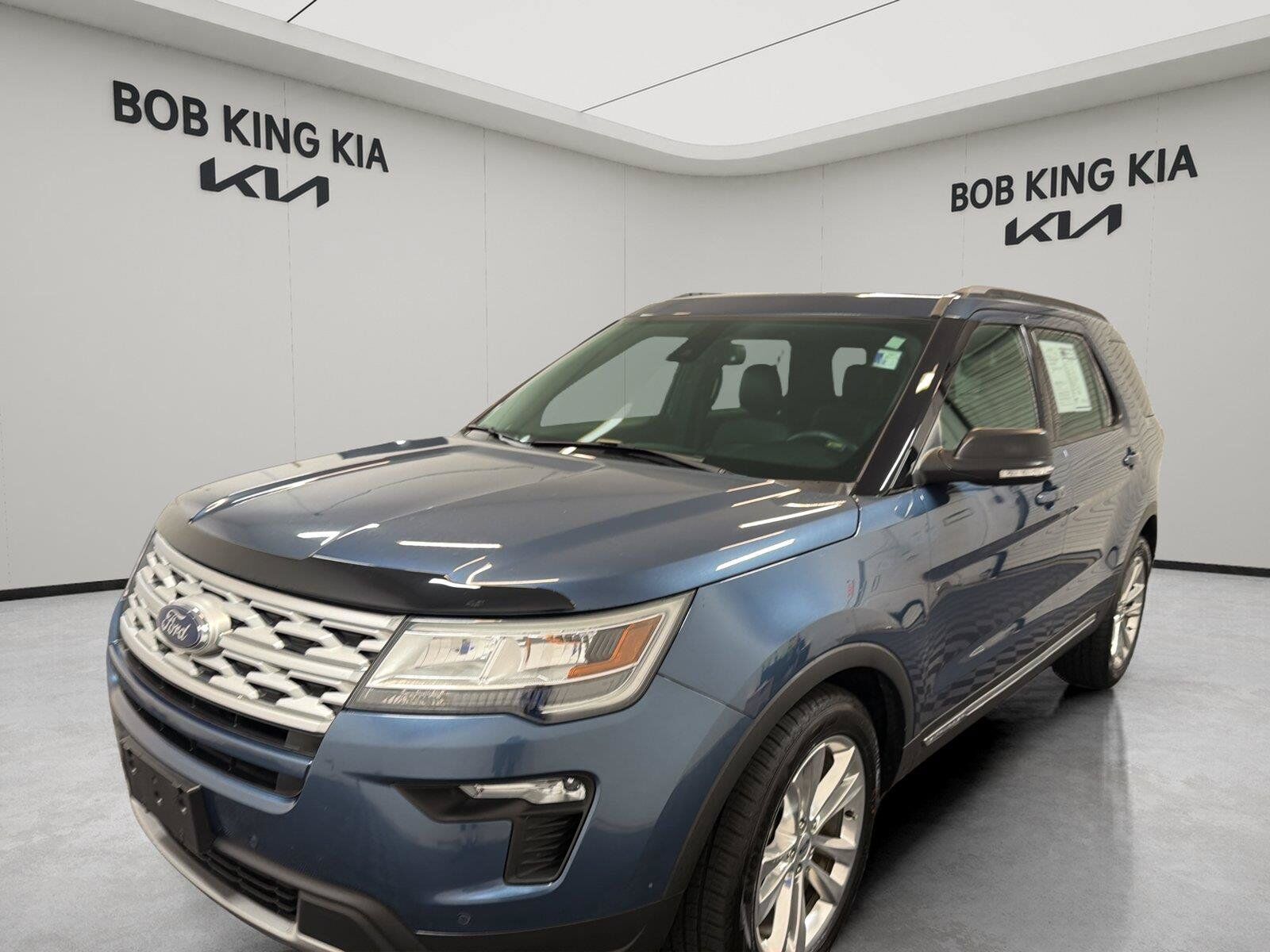 2019 FORD Explorer
