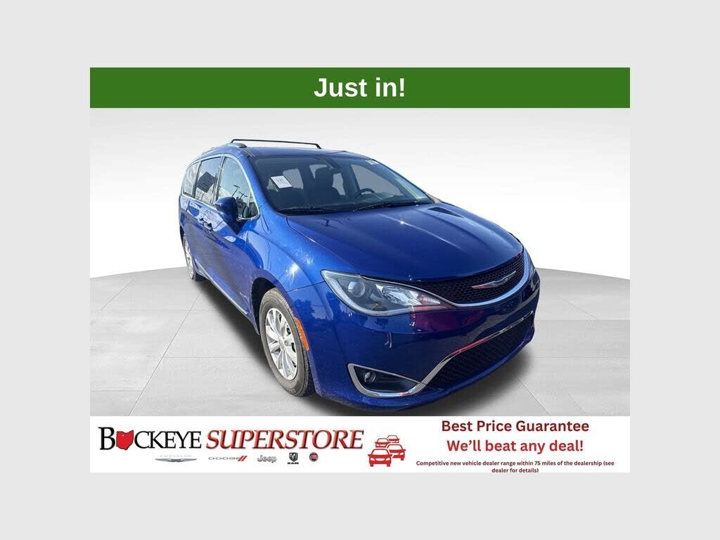 2019 CHRYSLER Pacifica