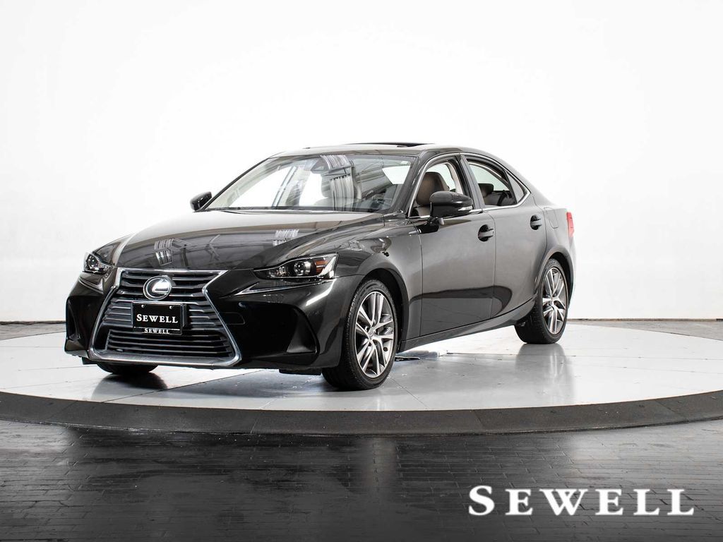 2018 LEXUS IS
