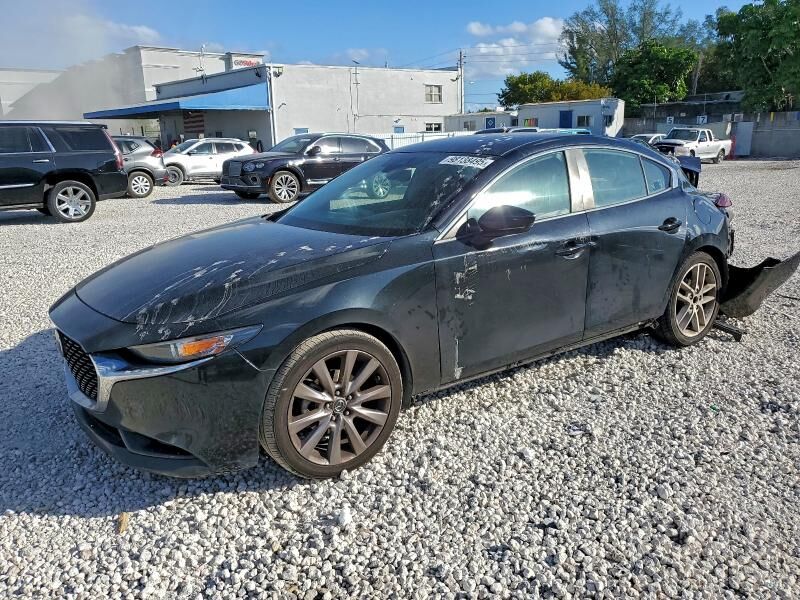 2019 MAZDA Mazda3