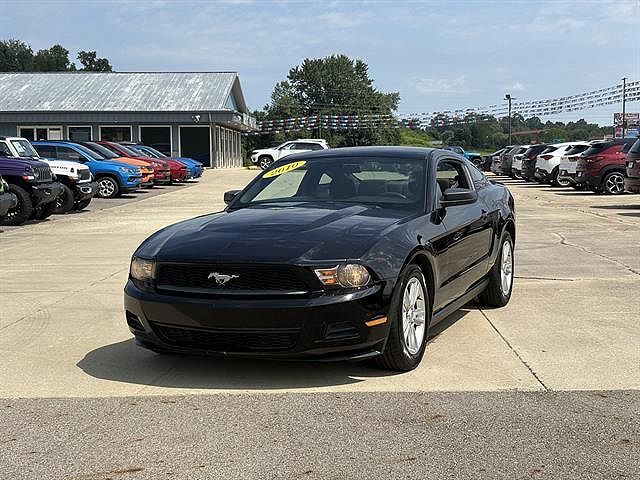 2010 FORD Mustang