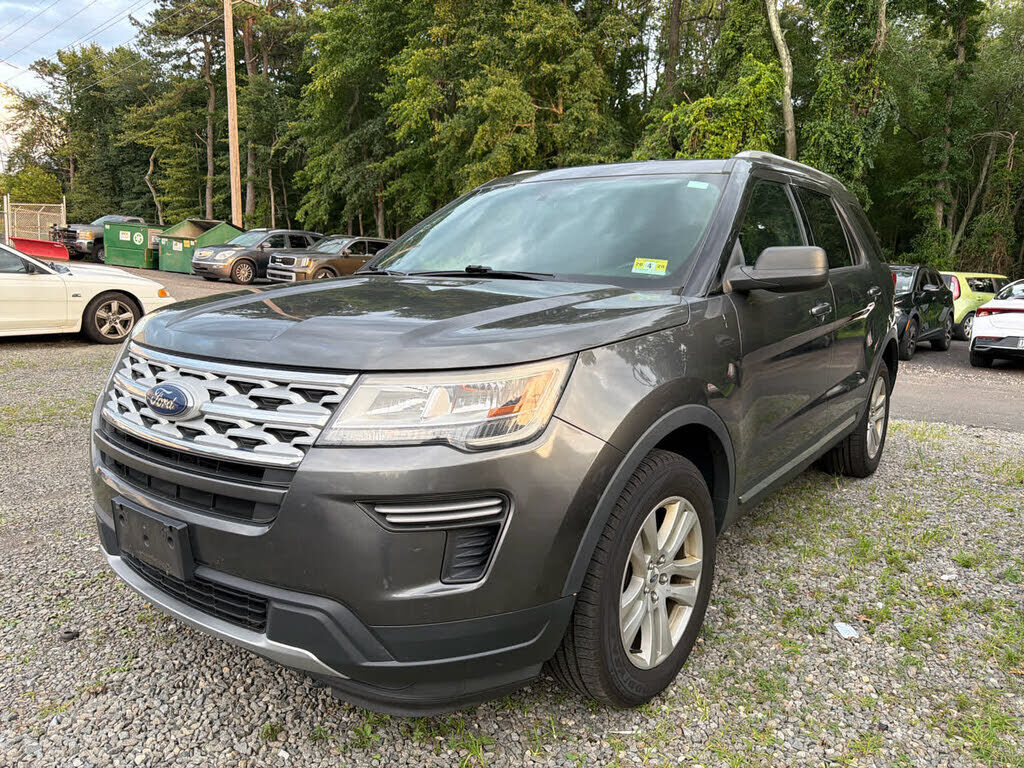 2019 FORD Explorer