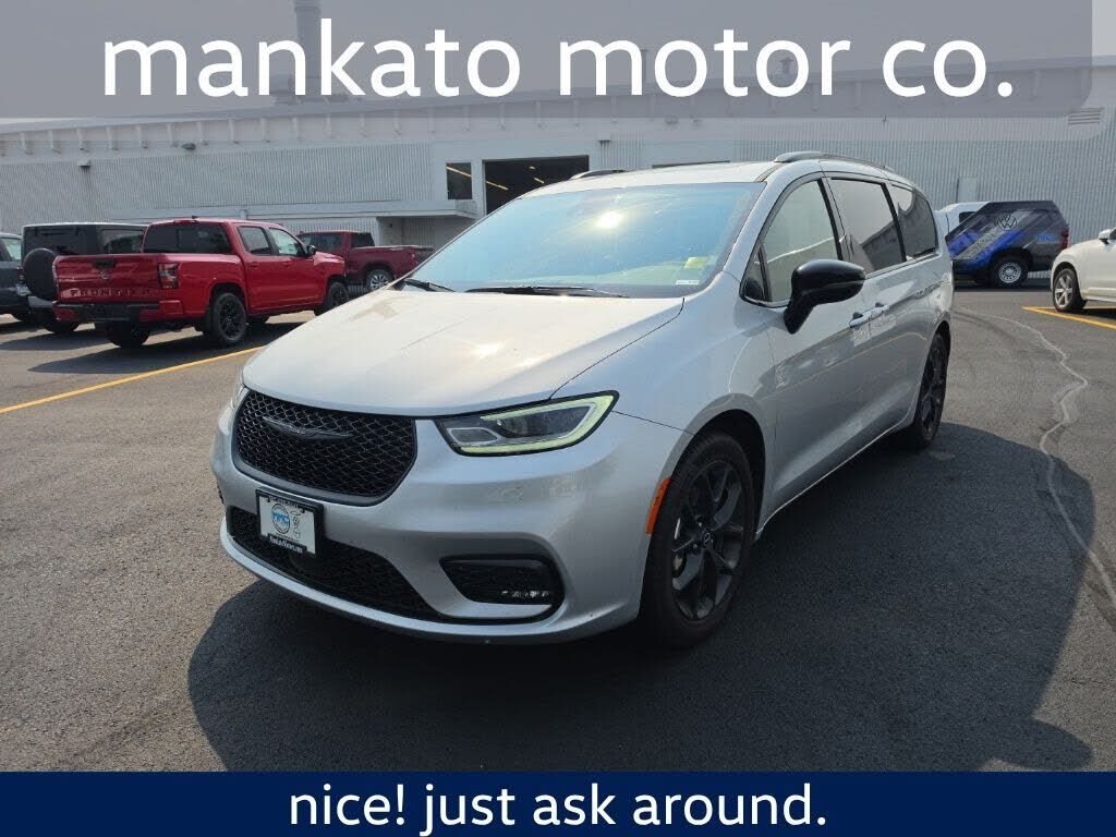 2026 CHRYSLER Pacifica