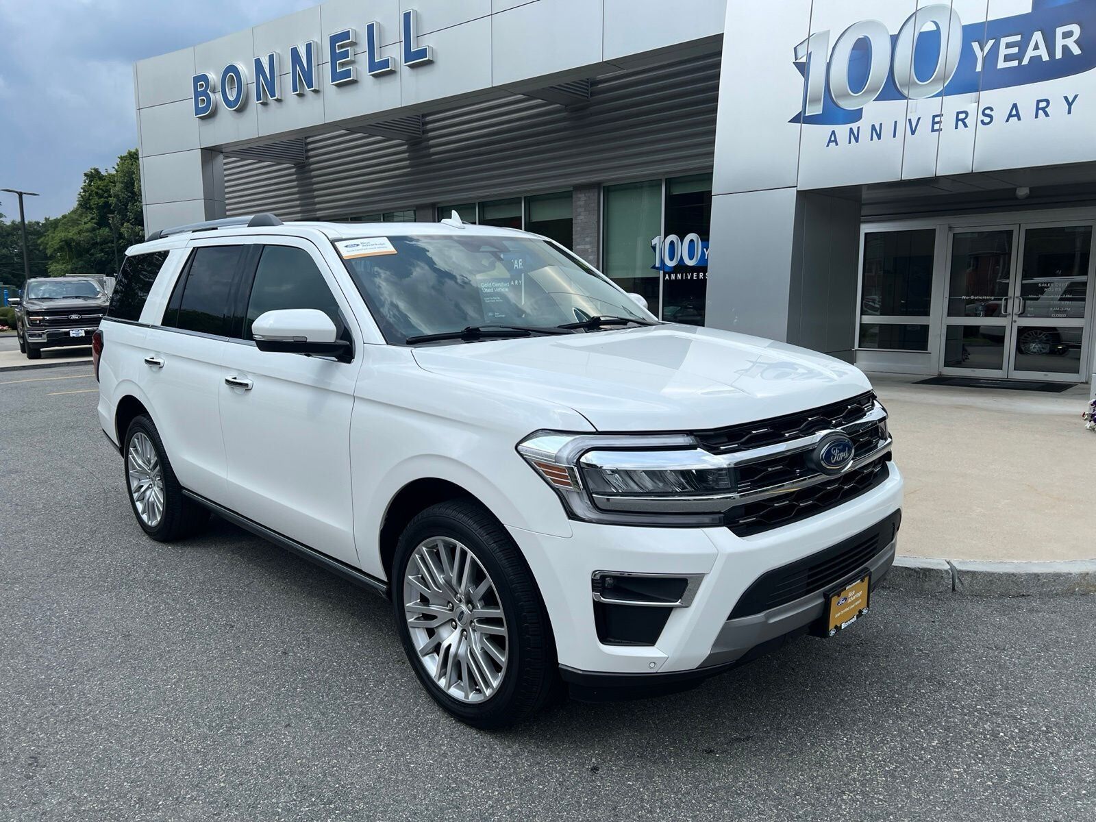 2024 FORD Expedition