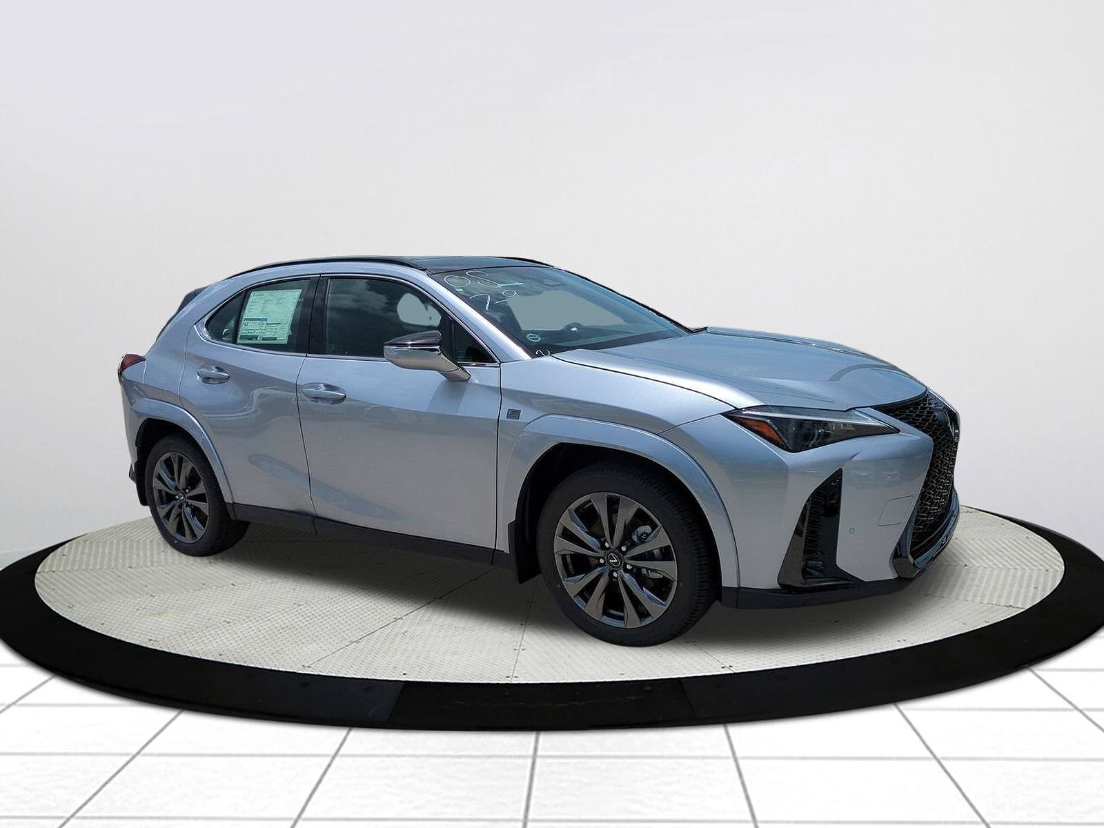 2026 LEXUS UX