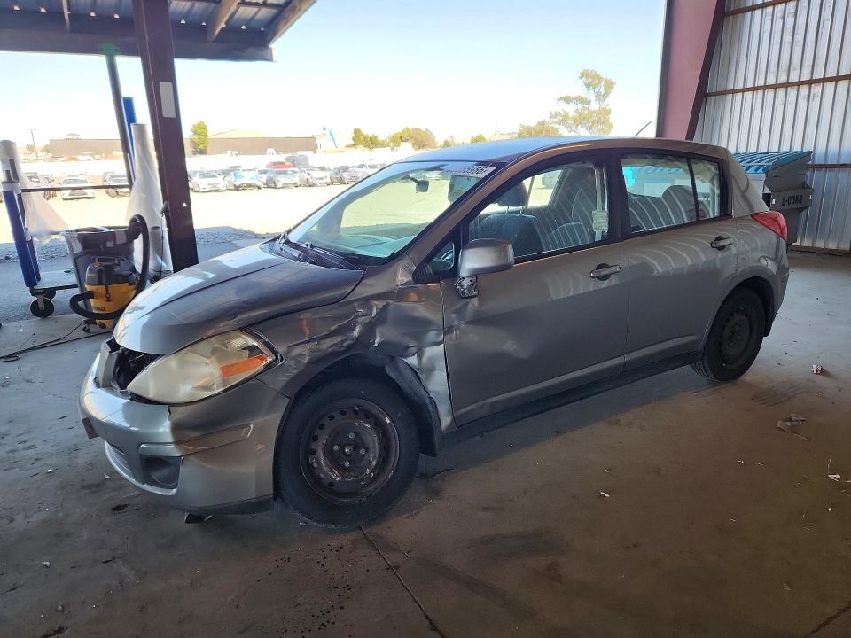 2009 NISSAN Versa