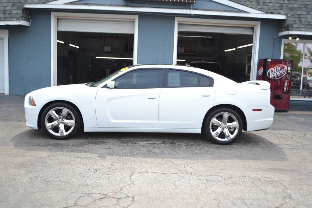 2013 DODGE Charger