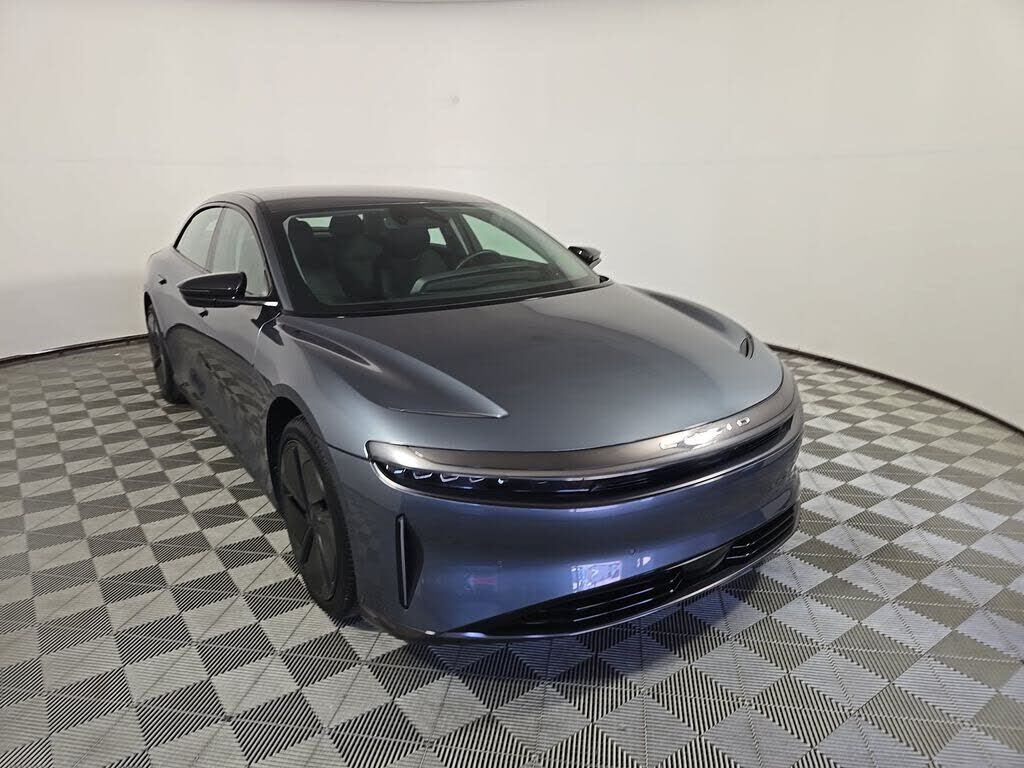 2025 LUCID Air
