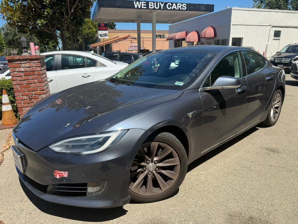 2018 TESLA Model S