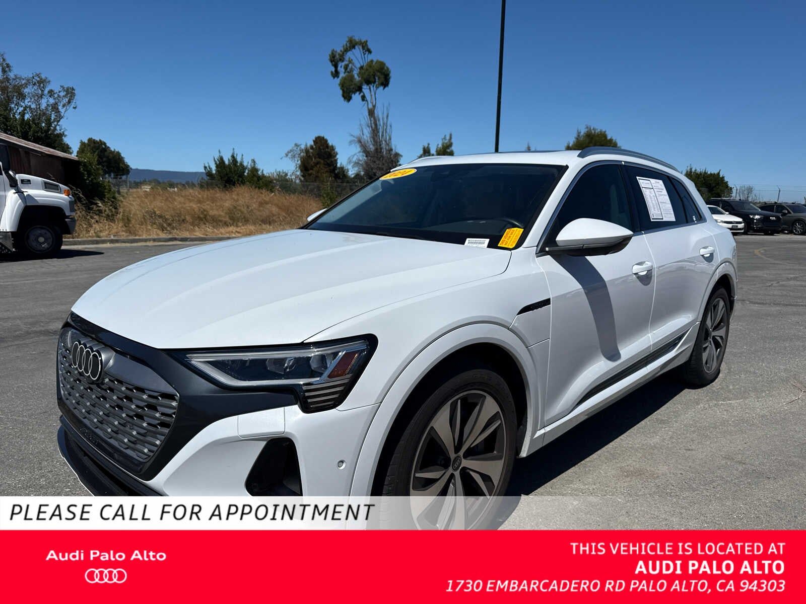 2024 AUDI Q8