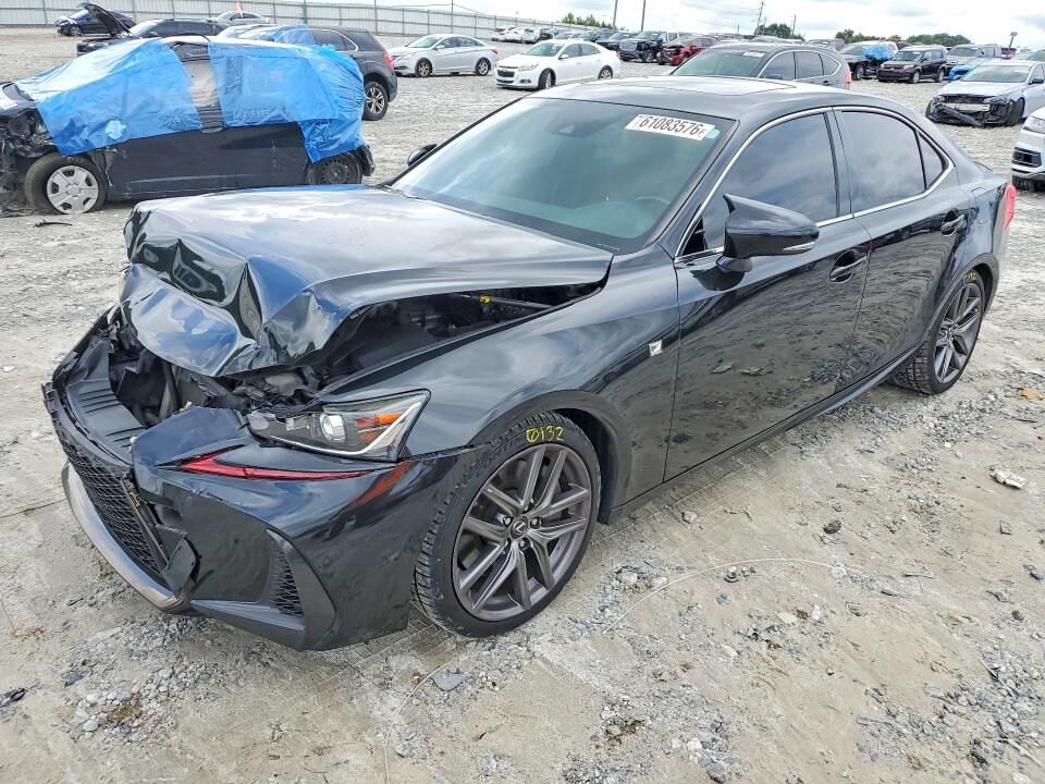 2018 LEXUS IS