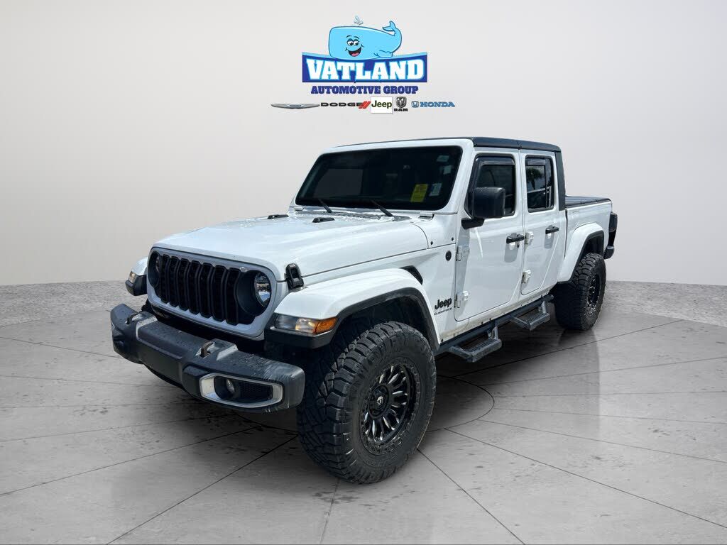 2024 JEEP Gladiator