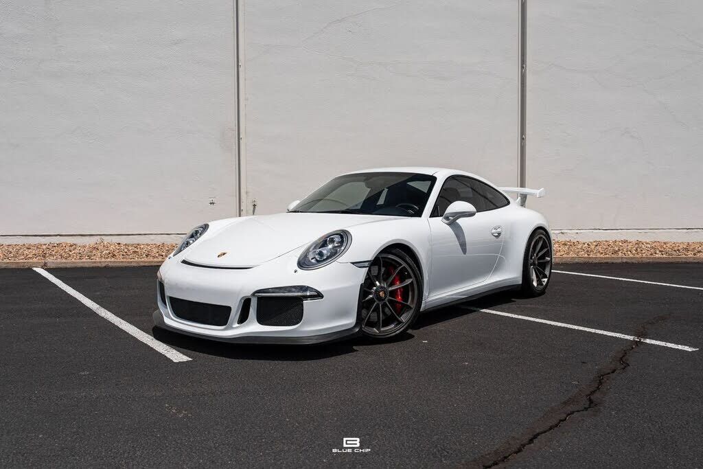 2015 PORSCHE 911