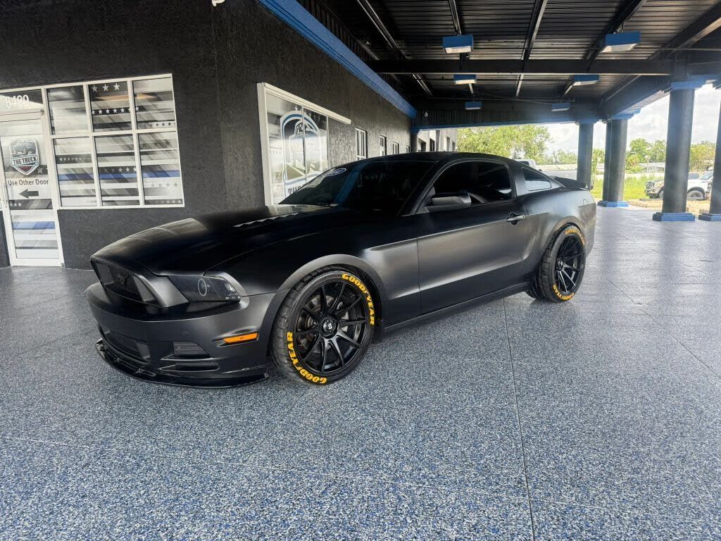2014 FORD Mustang