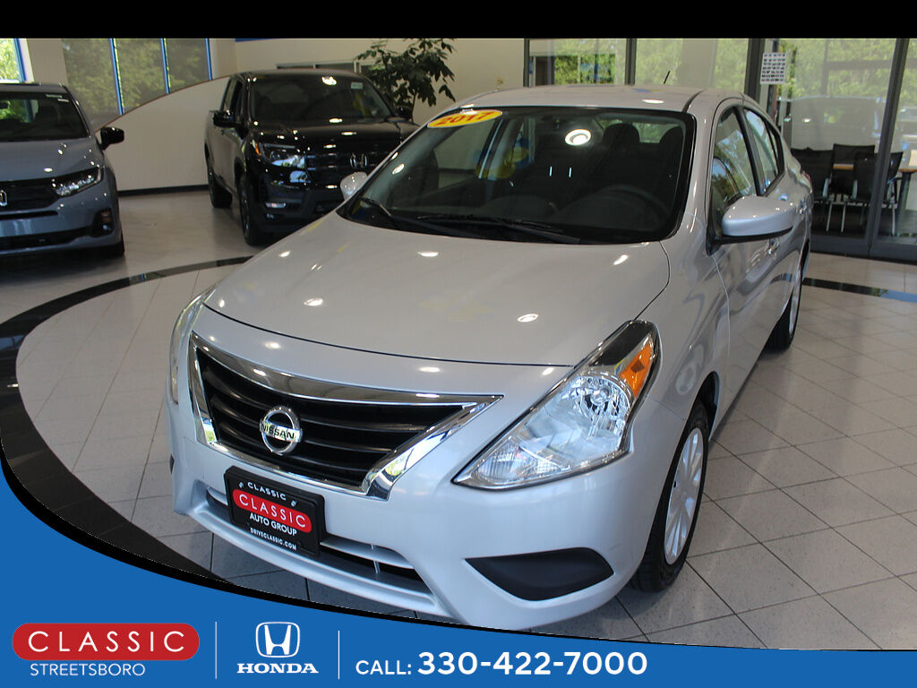 2017 NISSAN Versa