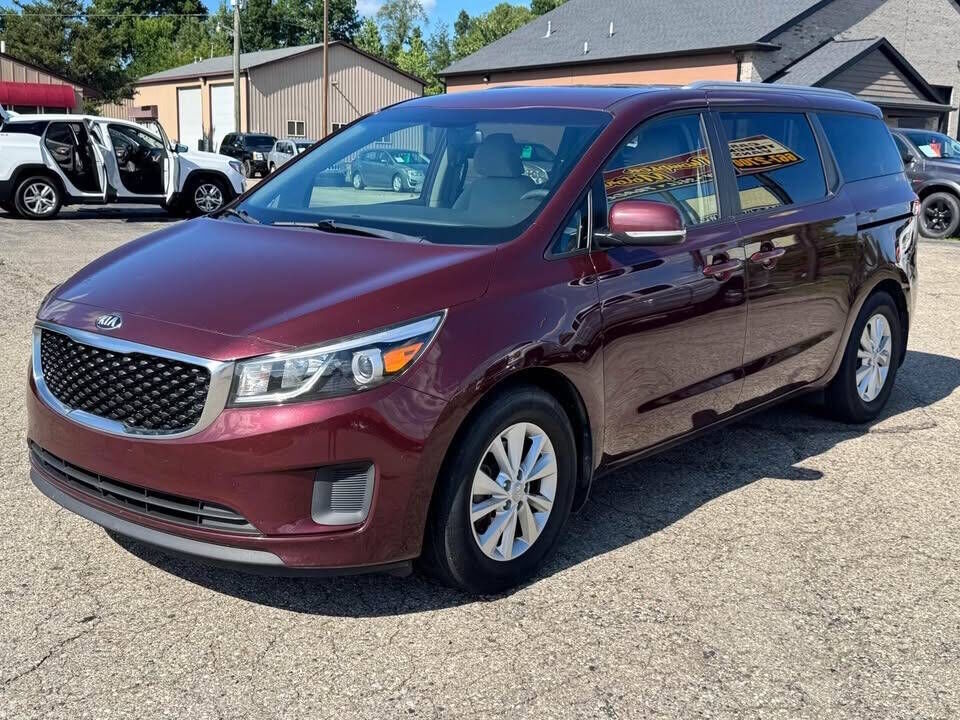 2016 KIA Sedona