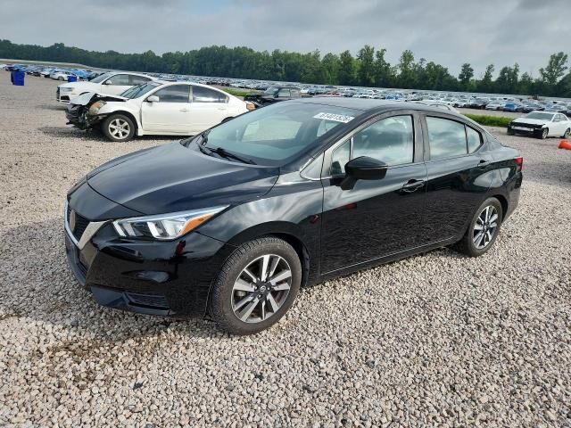 2020 NISSAN Versa
