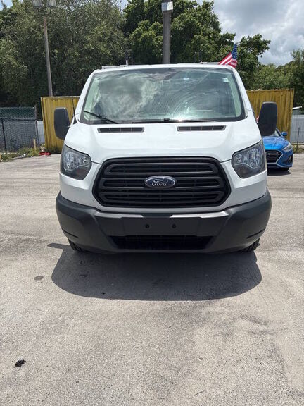 2018 FORD Transit