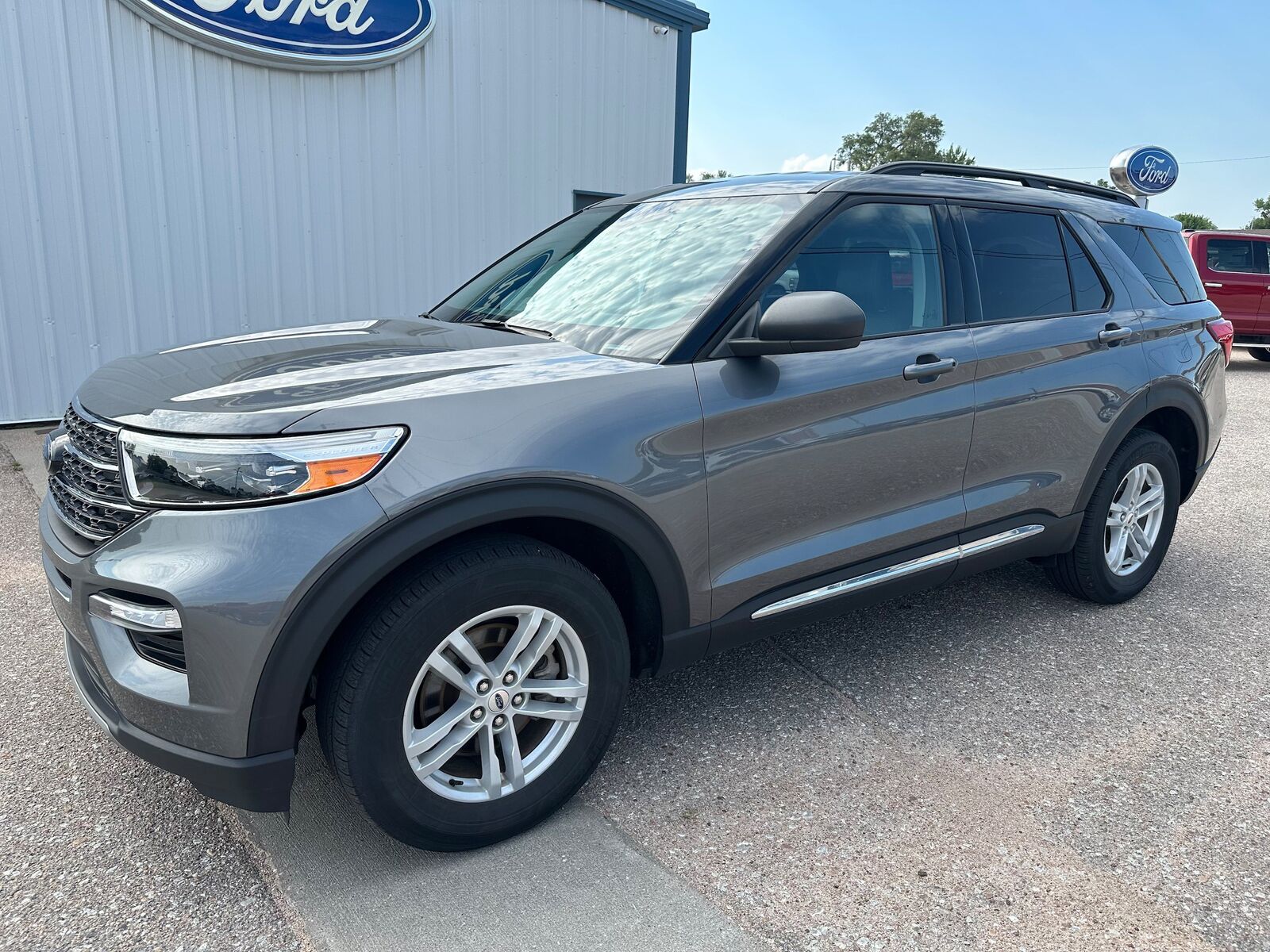 2024 FORD Explorer