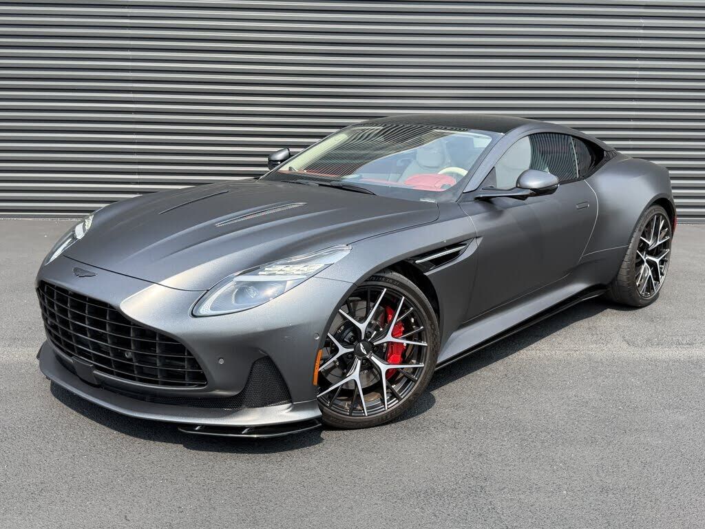 2024 ASTON MARTIN DB12
